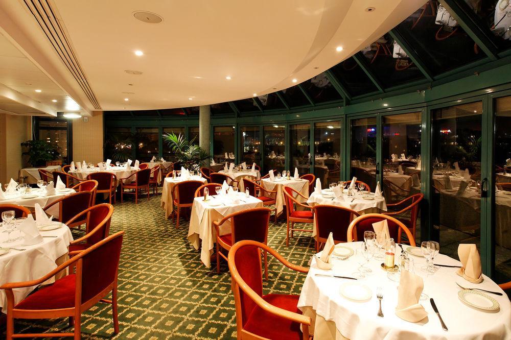Mercure Paris Saint-Ouen Esterno foto