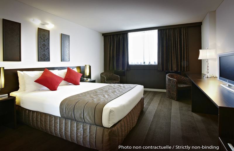 Mercure Paris Saint-Ouen Esterno foto